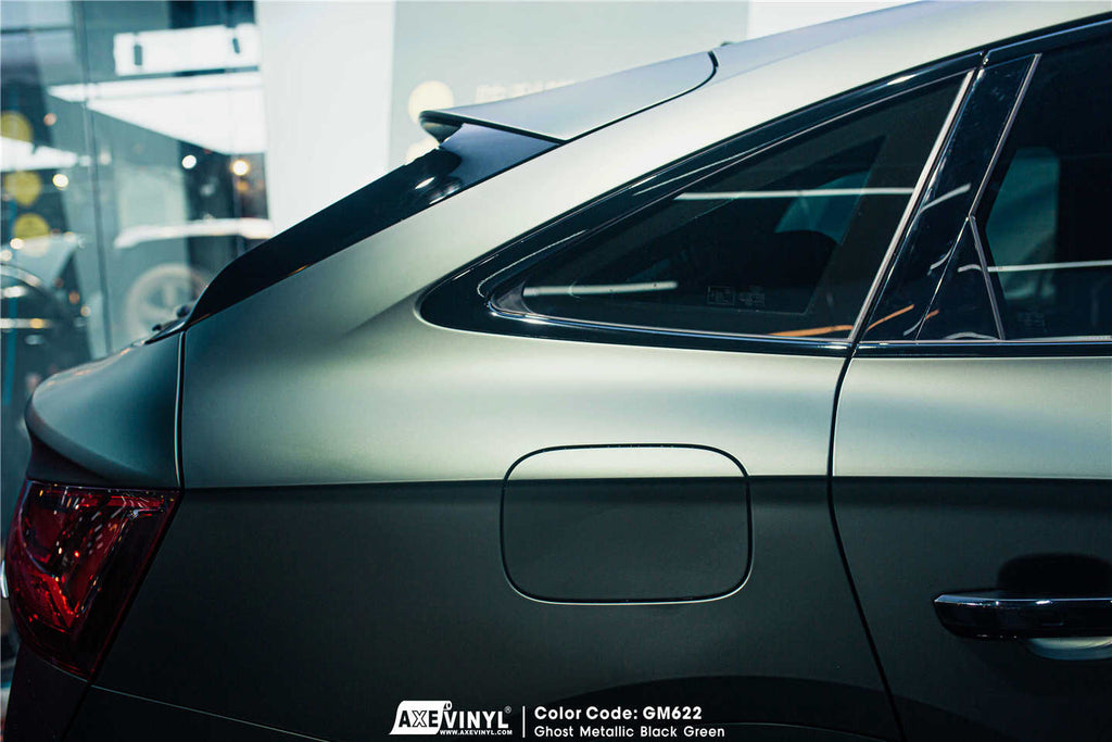 Ghost Metallic  Black Green Vinyl